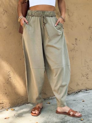 Ramona Barrel Sweatpants in Olive