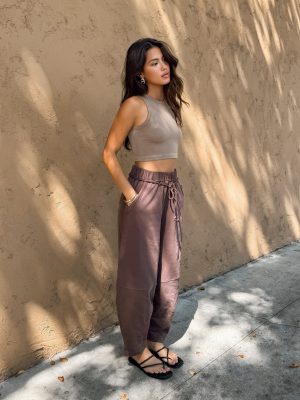 Ramona Barrel Sweatpants in Chocolate