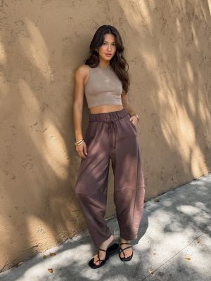 Ramona Barrel Sweatpants in Chocolate