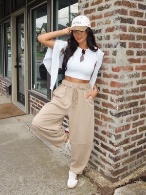 Ramona Barrel Sweatpants in Taupe